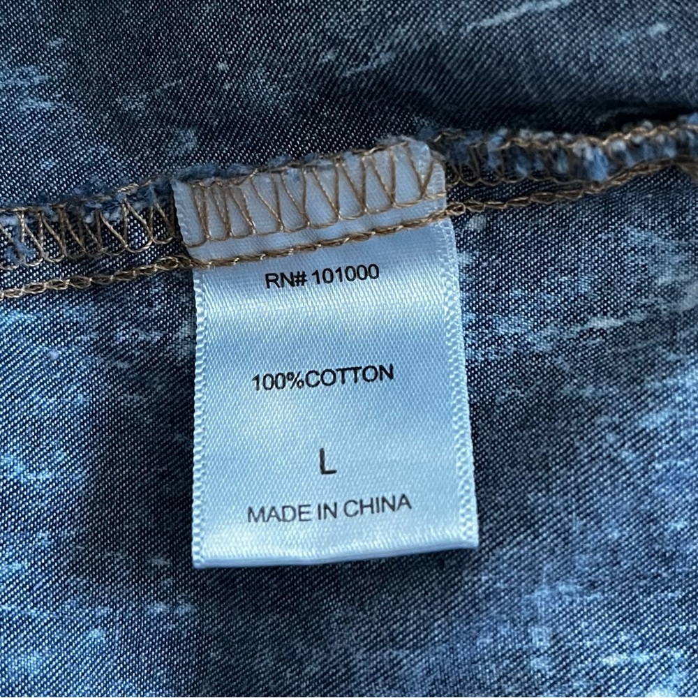 Ellie & Kate Women’s Denim Long Sleeved Pull Over Top With Laced Front Closure - Picture 6 of 7